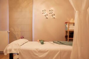 Chez eva spa salon beauté massage evere frivole et futile