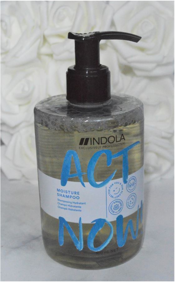 flacon pompe shampooing HYdratant gamme Act now de la marque Indola