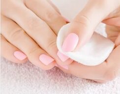 Dissolvant retirer vernis à ongles